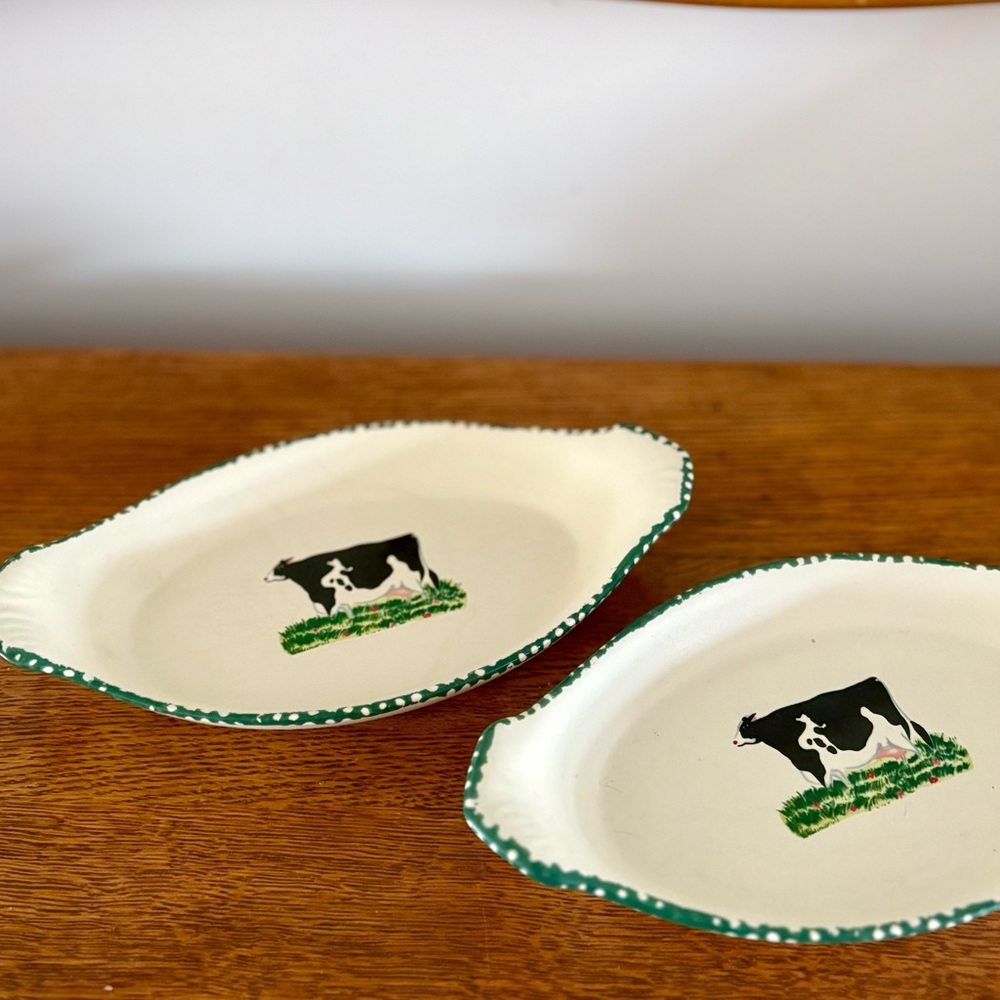 Spongeware Cream and Green Cow Design Serving Plates